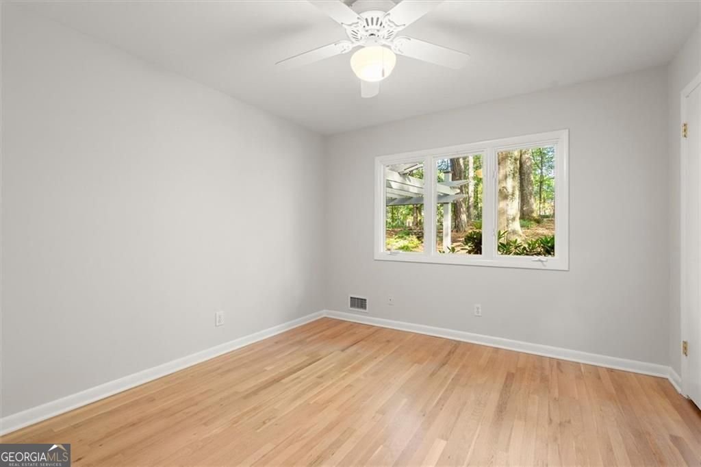 1096 Oxford Crescent NE Atlanta - Photo 20