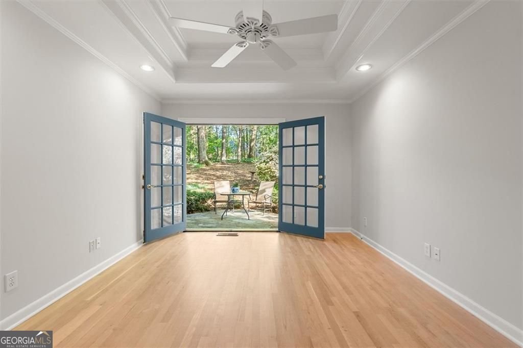 1096 Oxford Crescent NE Atlanta - Photo 27