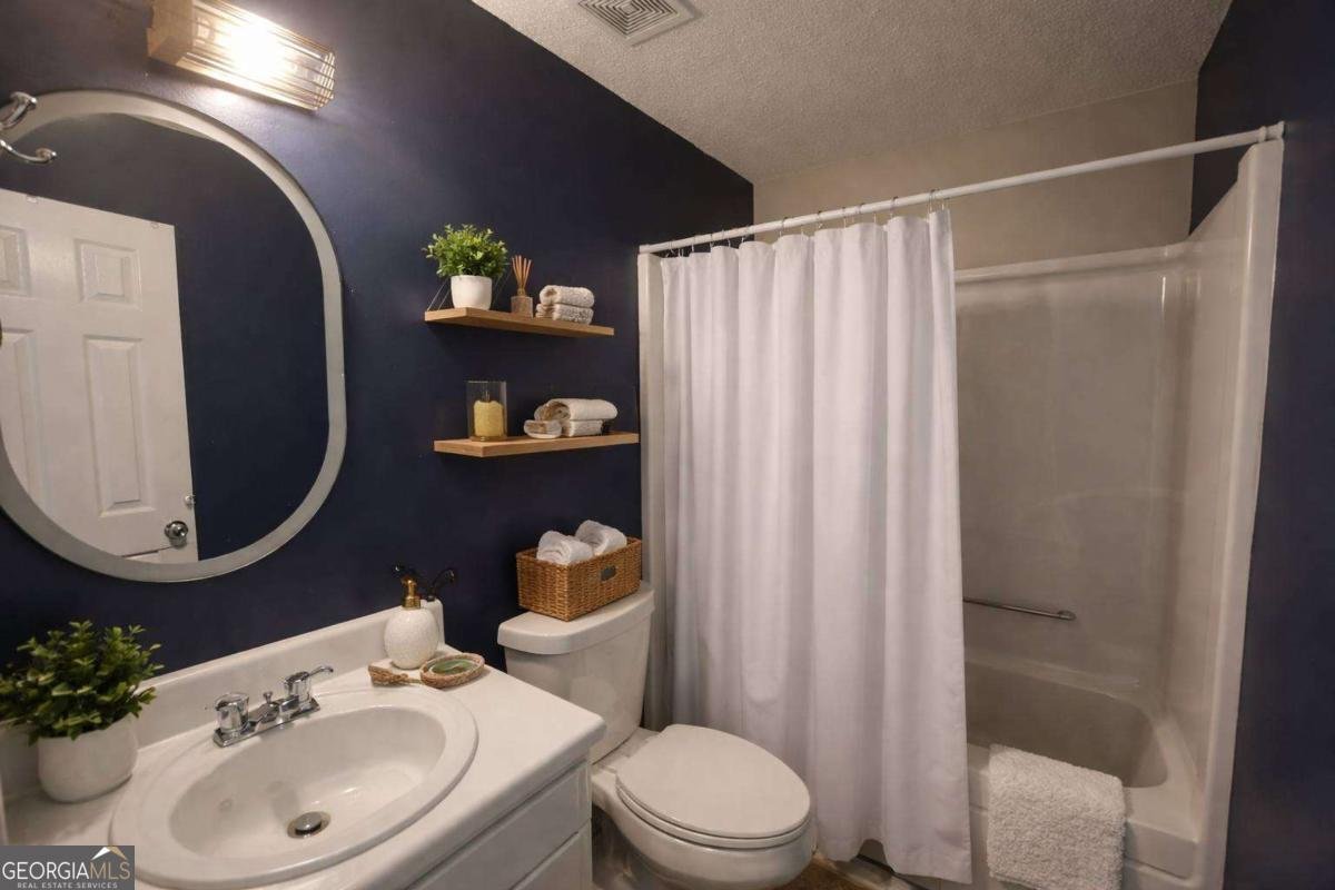 621 Hillandale Park Drive Lithonia - Photo 6