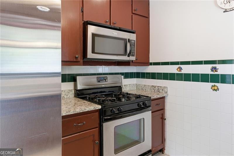 247 Arbour Way Suwanee - Photo 12