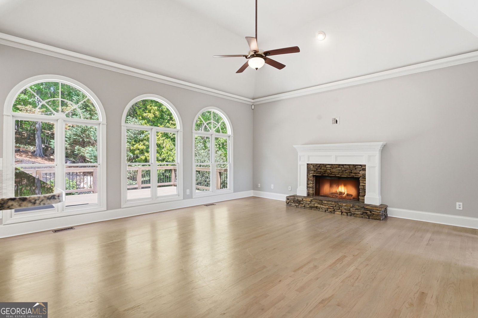 426 Clubview Drive Woodstock - Photo 10