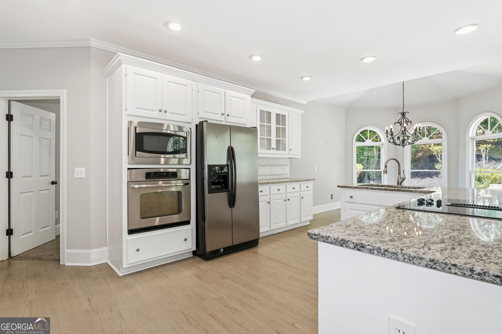 426 Clubview Drive Woodstock - Photo 12