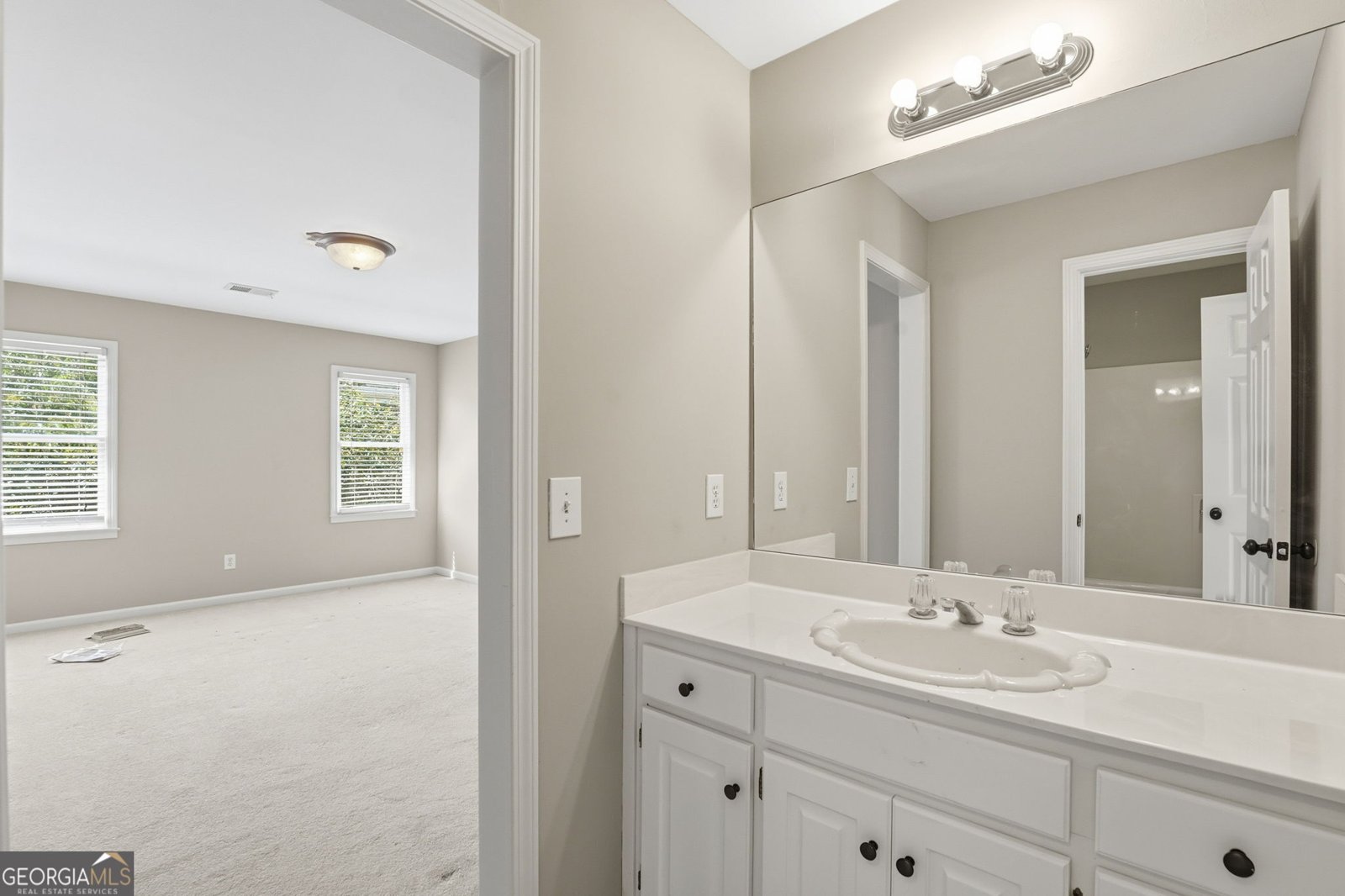 426 Clubview Drive Woodstock - Photo 35