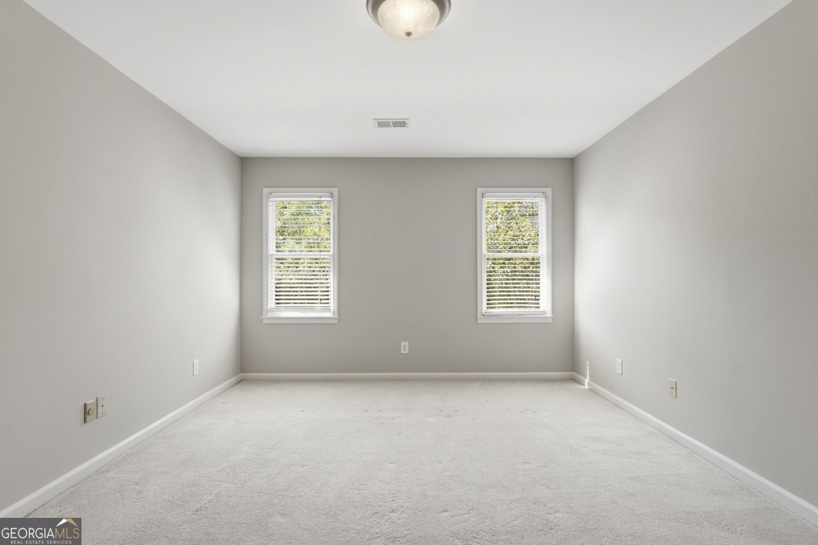 426 Clubview Drive Woodstock - Photo 36