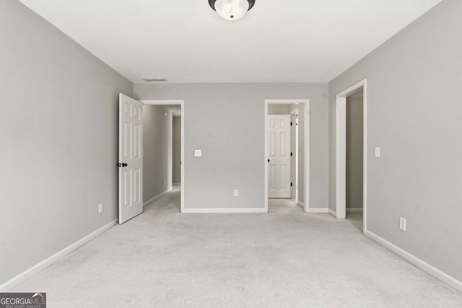 426 Clubview Drive Woodstock - Photo 38