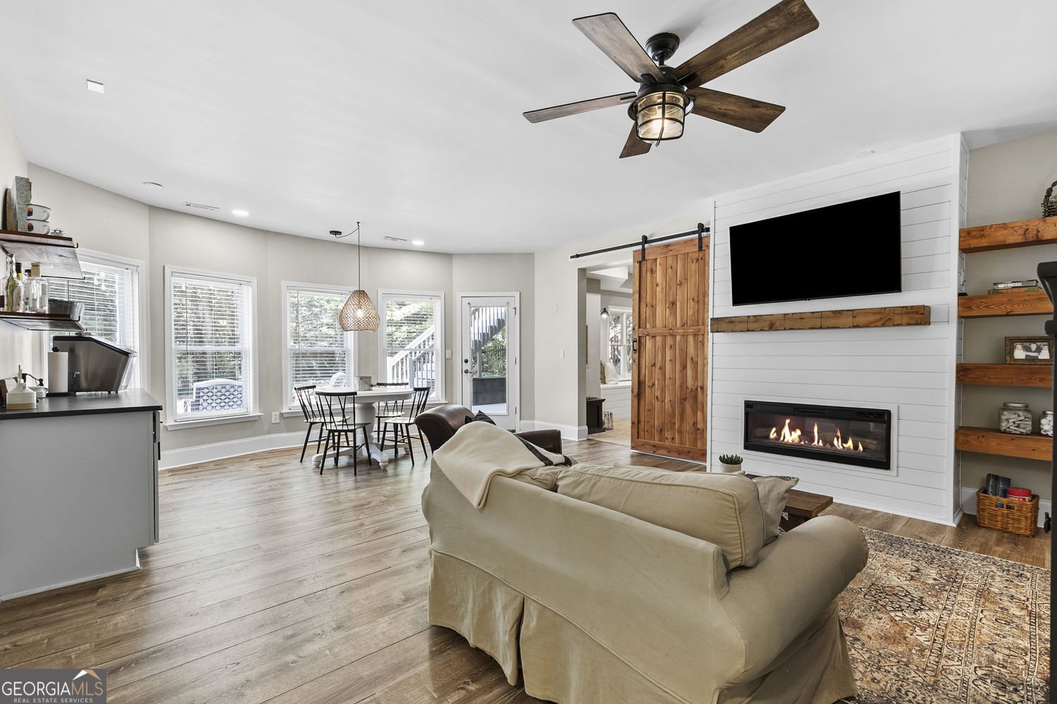 2461 Floral Valley Drive Dacula - Photo 41