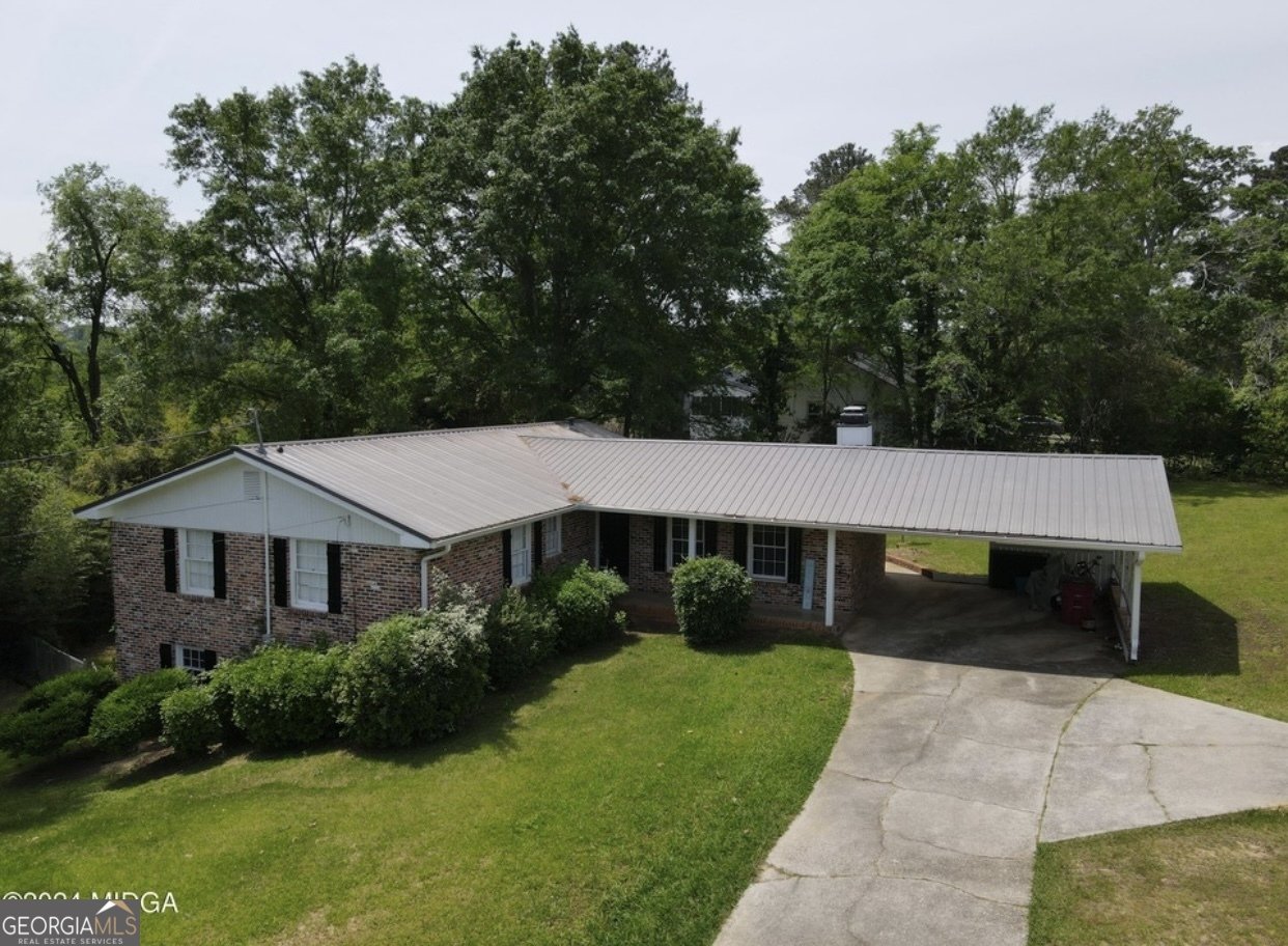 2960 Stuart Drive Macon - Photo 1