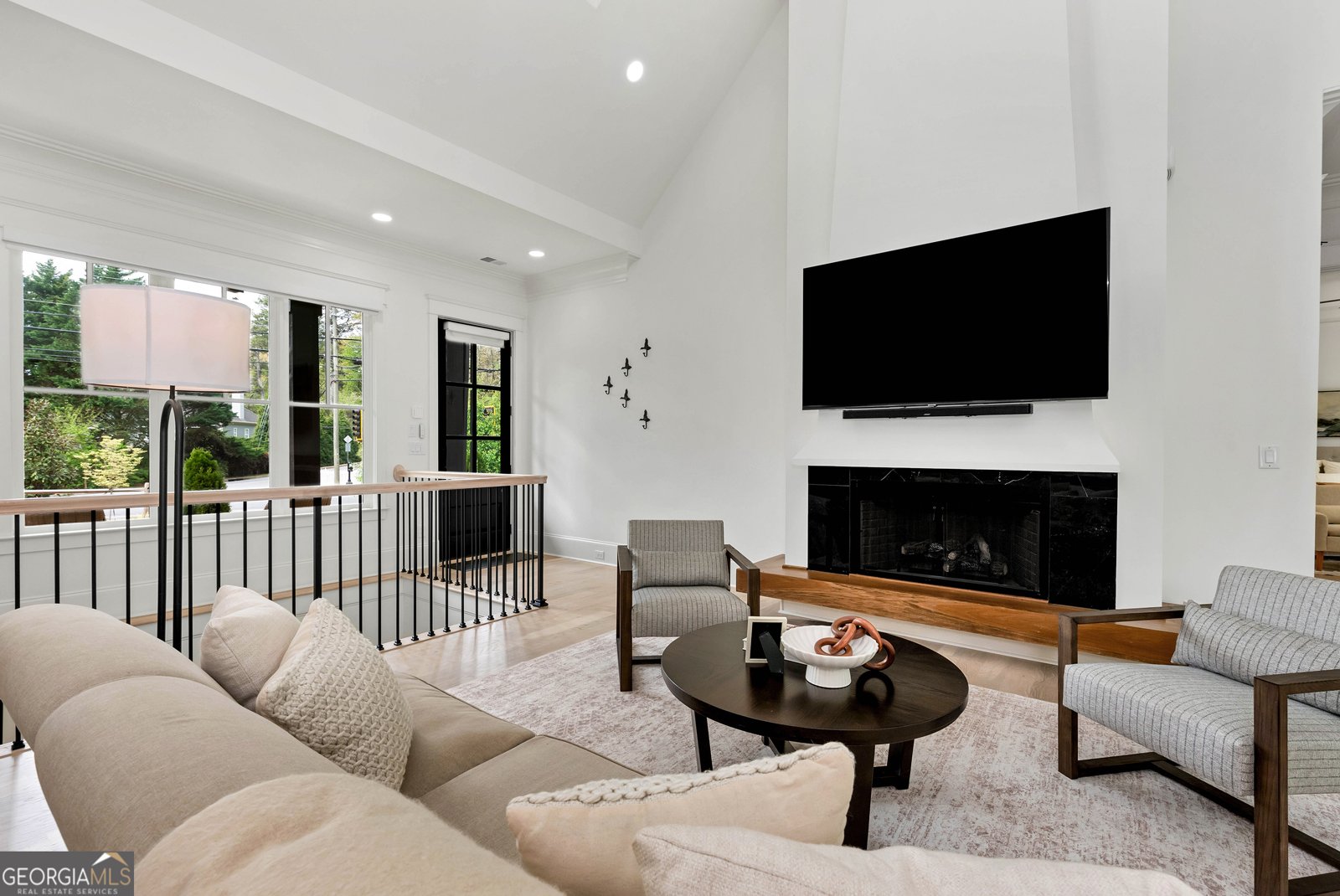 96 Woodstock Road Roswell - Photo 6