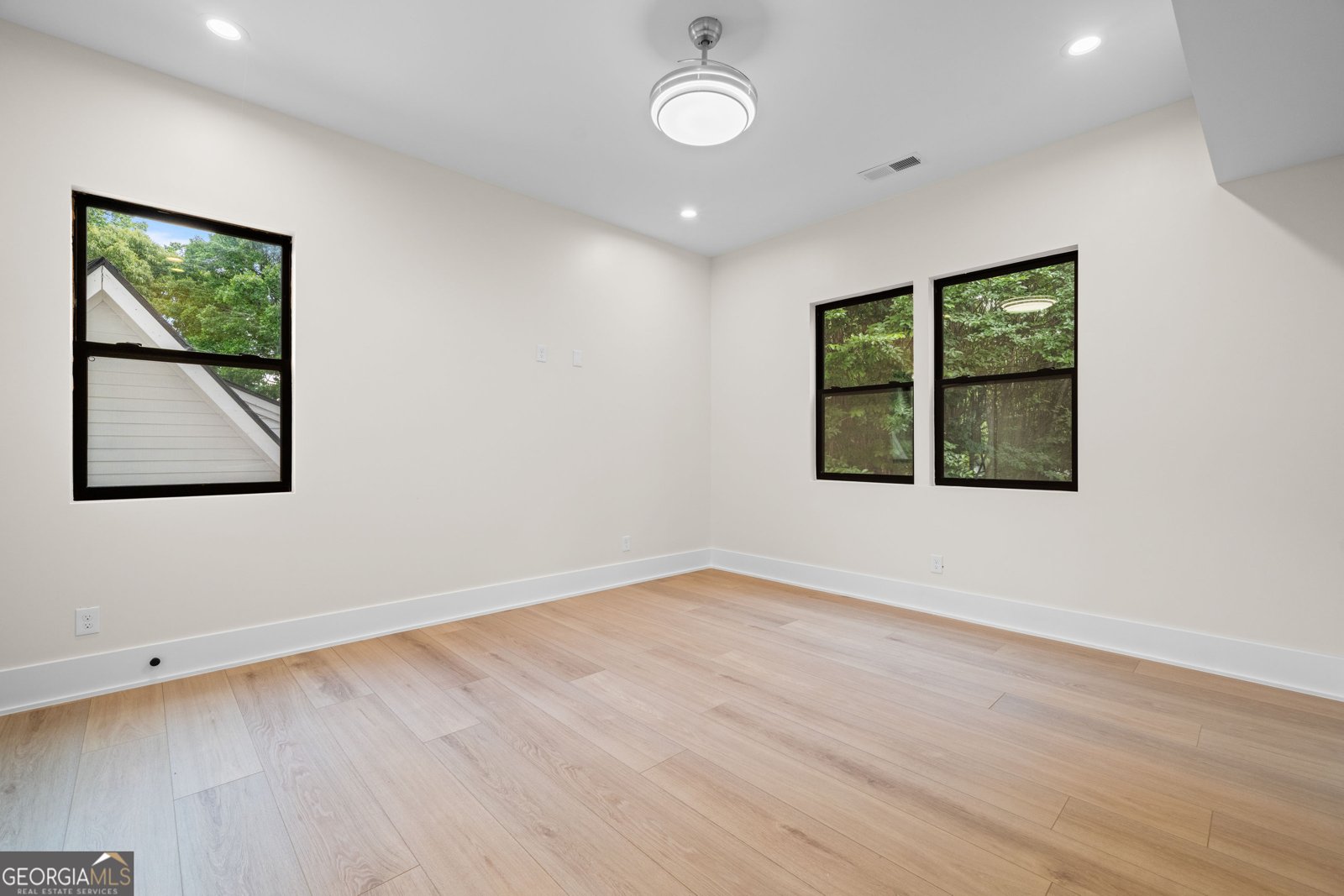 1490 Brooklyn Avenue Atlanta - Photo 34