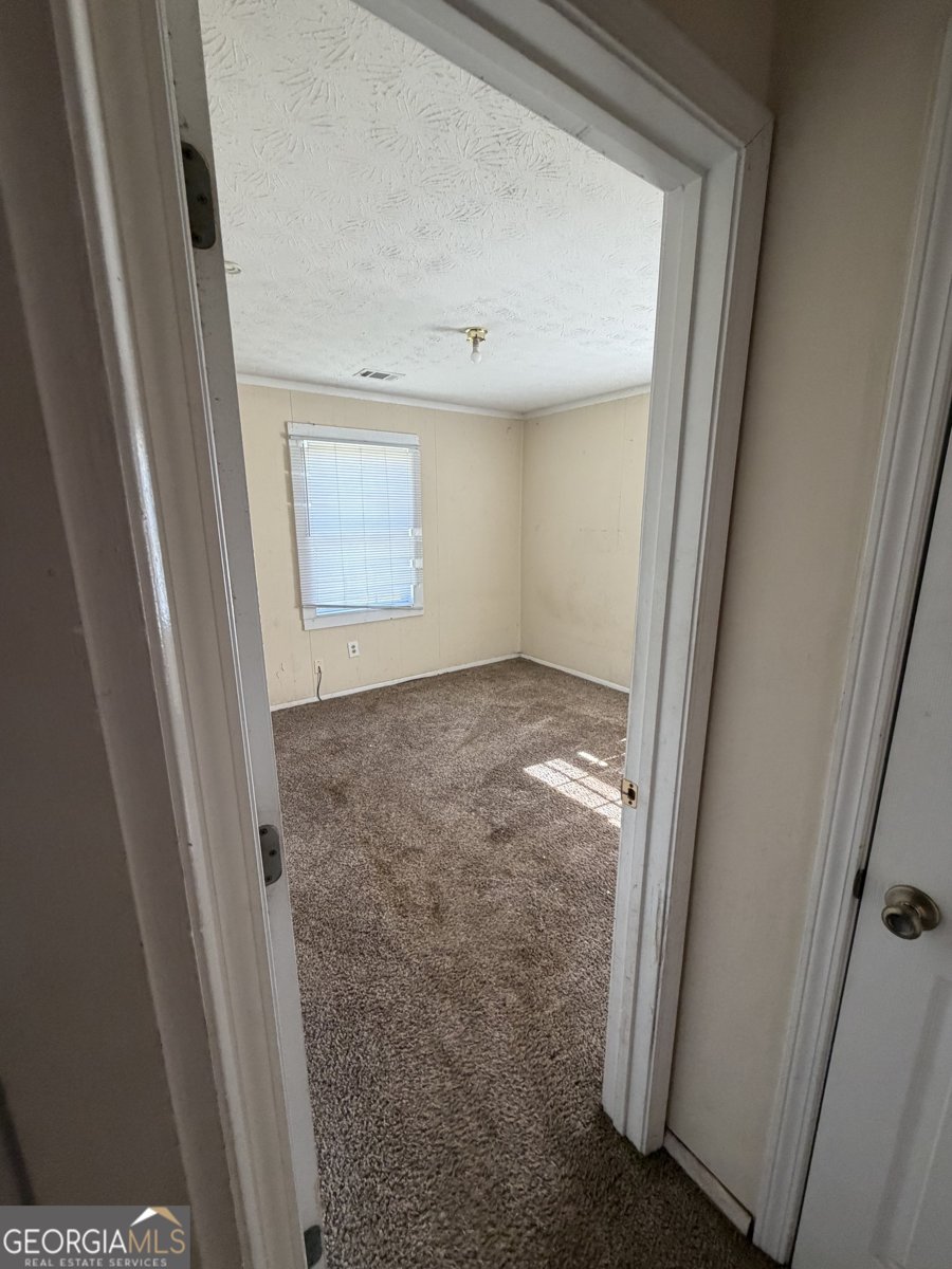 328 Ronthor Drive Social Circle - Photo 10