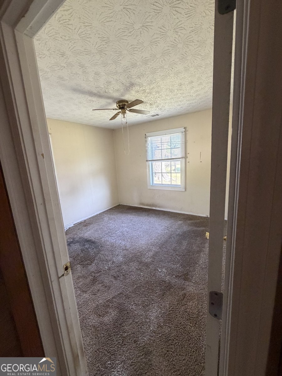 328 Ronthor Drive Social Circle - Photo 9