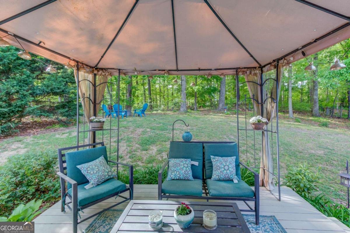 4688 Eucalyptus Way Flowery Branch - Photo 16