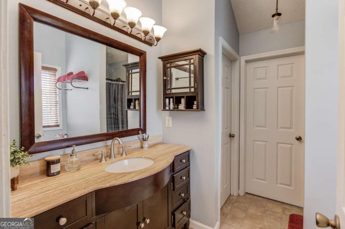 4688 Eucalyptus Way Flowery Branch - Photo 9