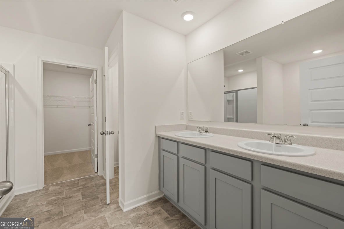 659 Whitman Lane Stockbridge - Photo 12