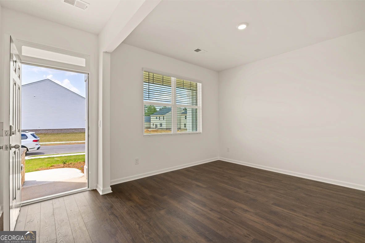 659 Whitman Lane Stockbridge - Photo 15