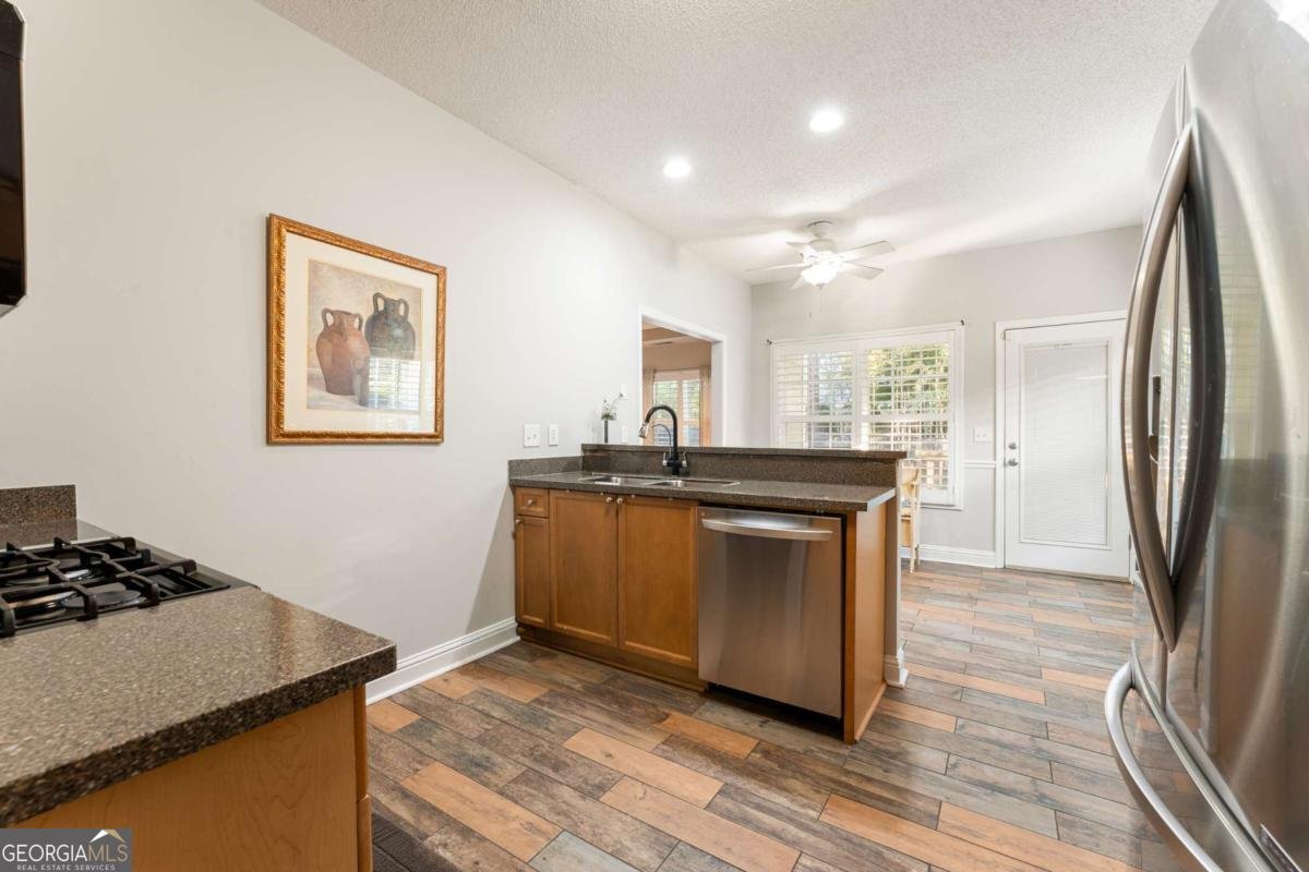 2525 Rosehill Circle Lithia Springs - Photo 10