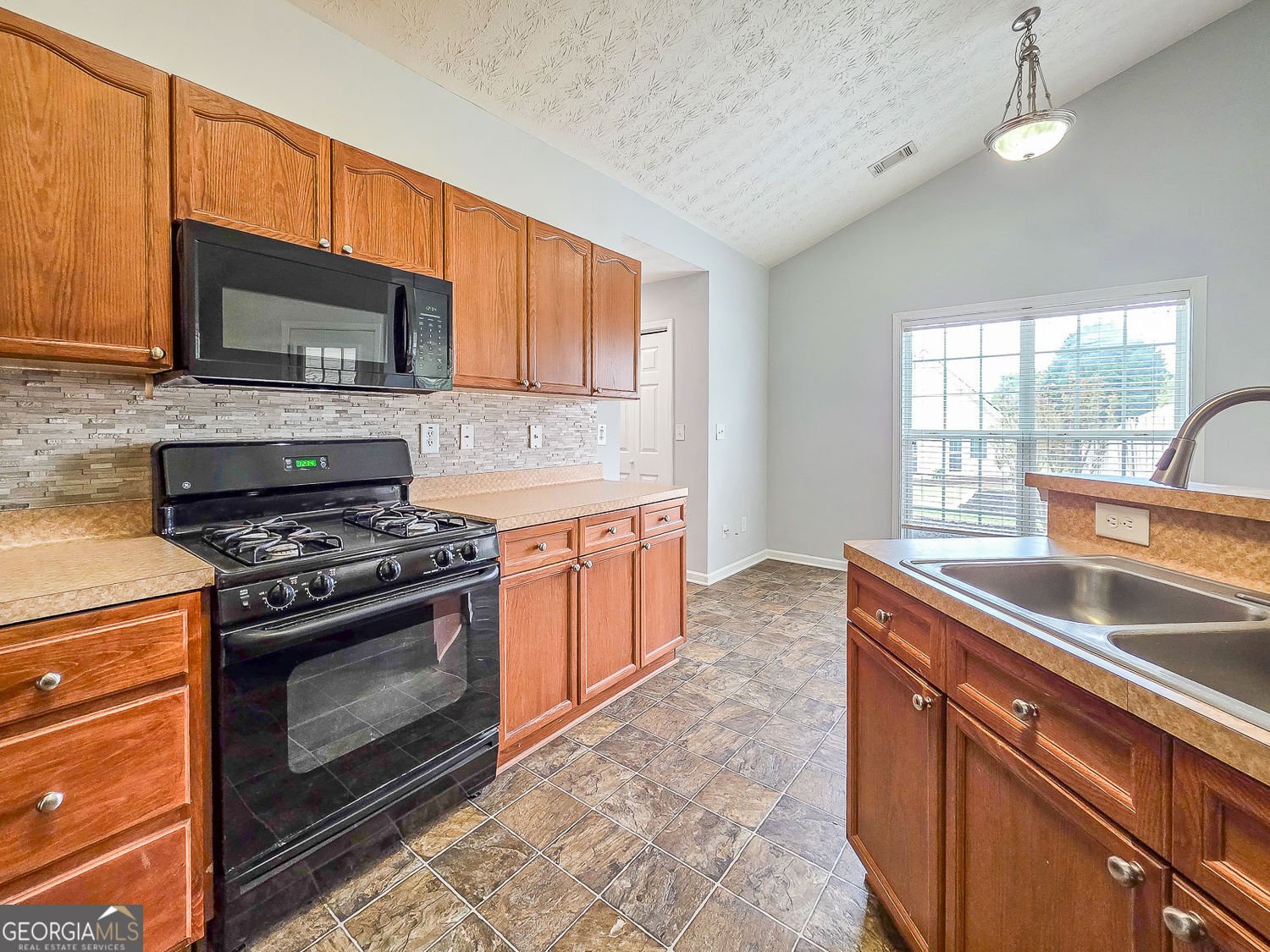 2610 Snowcrest Place Bethlehem - Photo 18