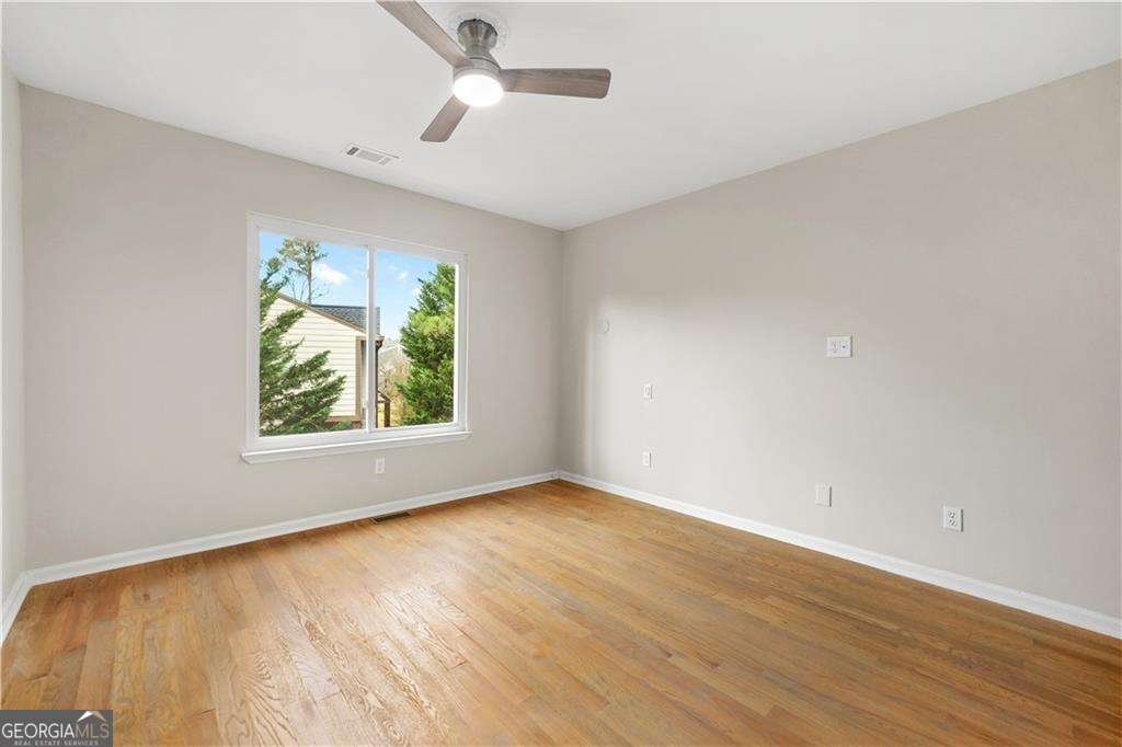 1017 Falling Valley Court Smyrna - Photo 33