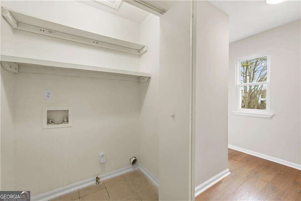 1017 Falling Valley Court Smyrna - Photo 35