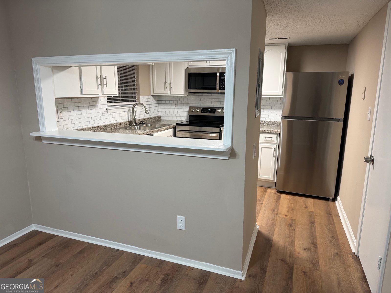 668 Garden Walk Drive Stone Mountain - Photo 10