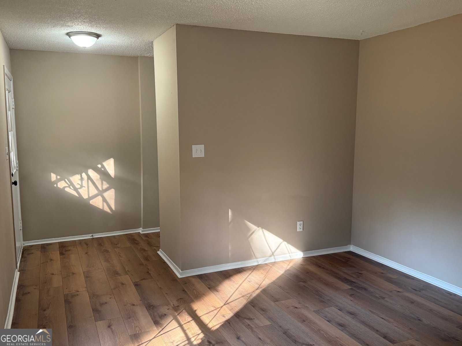 668 Garden Walk Drive Stone Mountain - Photo 7