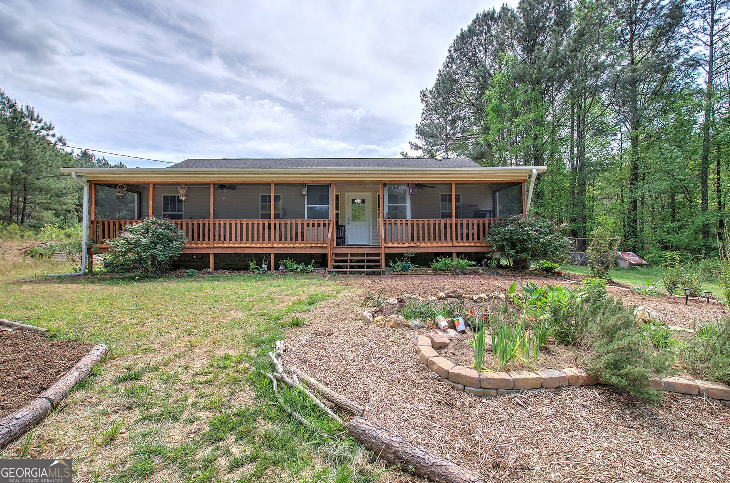 678 Wray Mine Road Buchanan - Photo 1