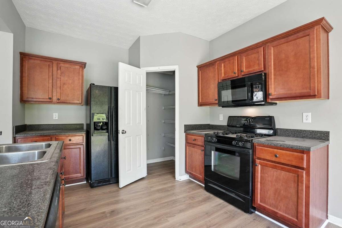 922 Gardenia Curve Canton - Photo 14