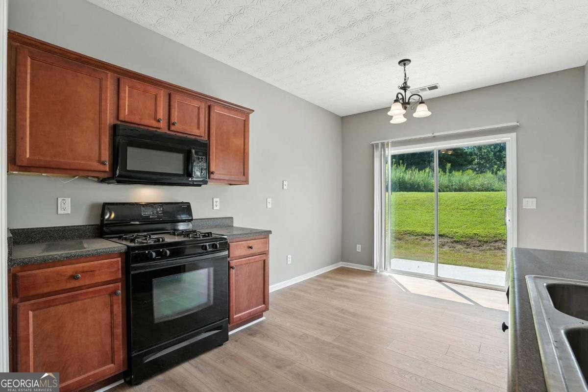 922 Gardenia Curve Canton - Photo 16