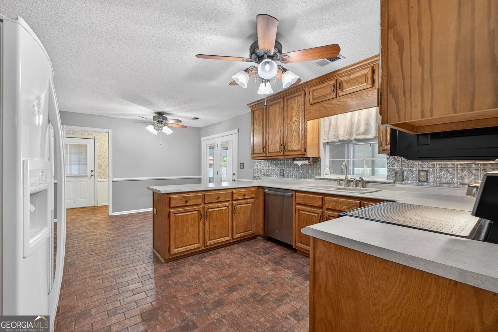 561 Leguin Mill Road Locust Grove - Photo 12