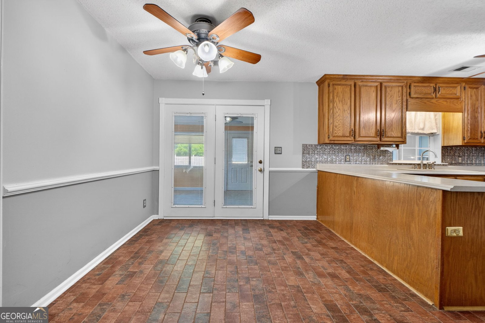 561 Leguin Mill Road Locust Grove - Photo 15