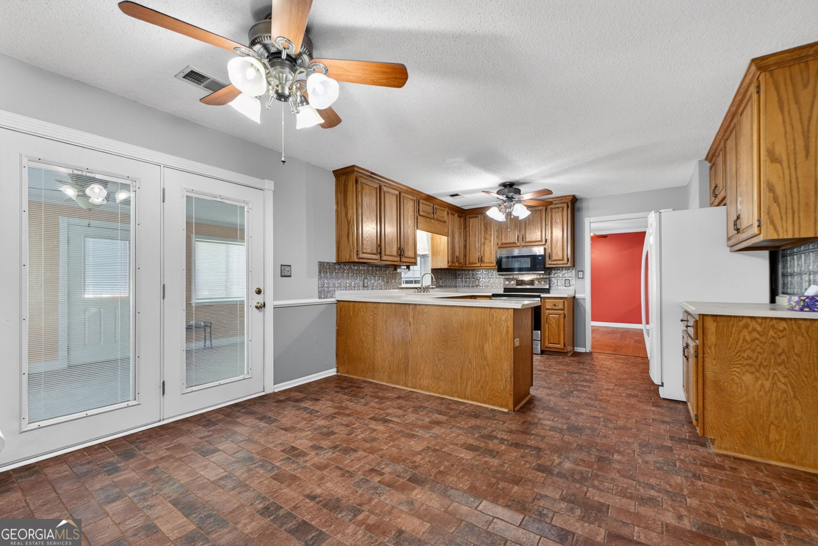 561 Leguin Mill Road Locust Grove - Photo 18