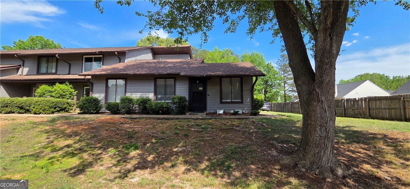 2717 Flintlock Place Austell - Photo 1