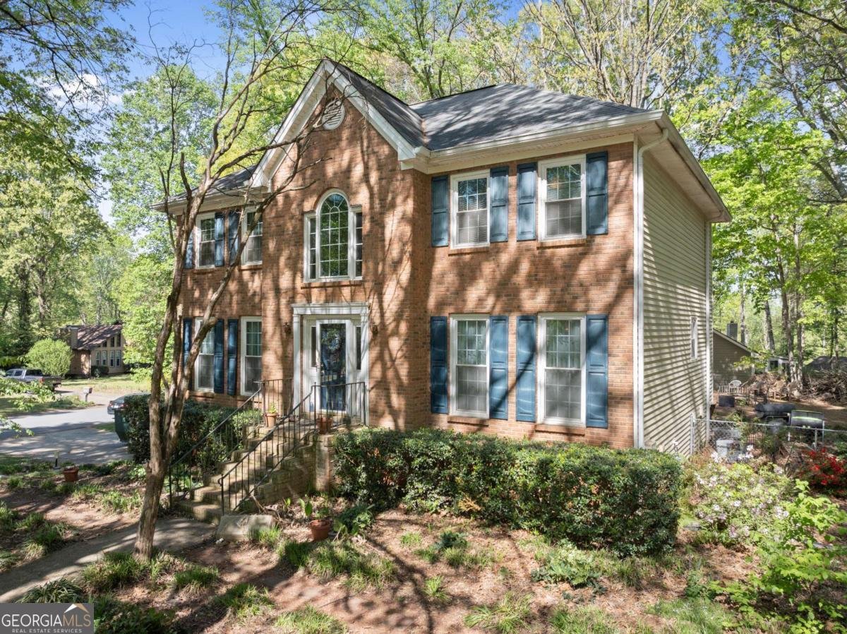 385 Deerwood Drive Suwanee - Photo 1