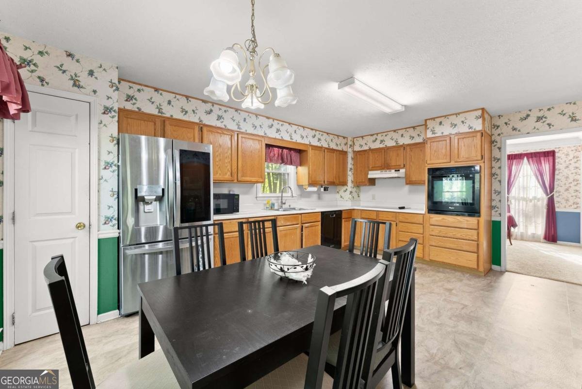 385 Deerwood Drive Suwanee - Photo 14