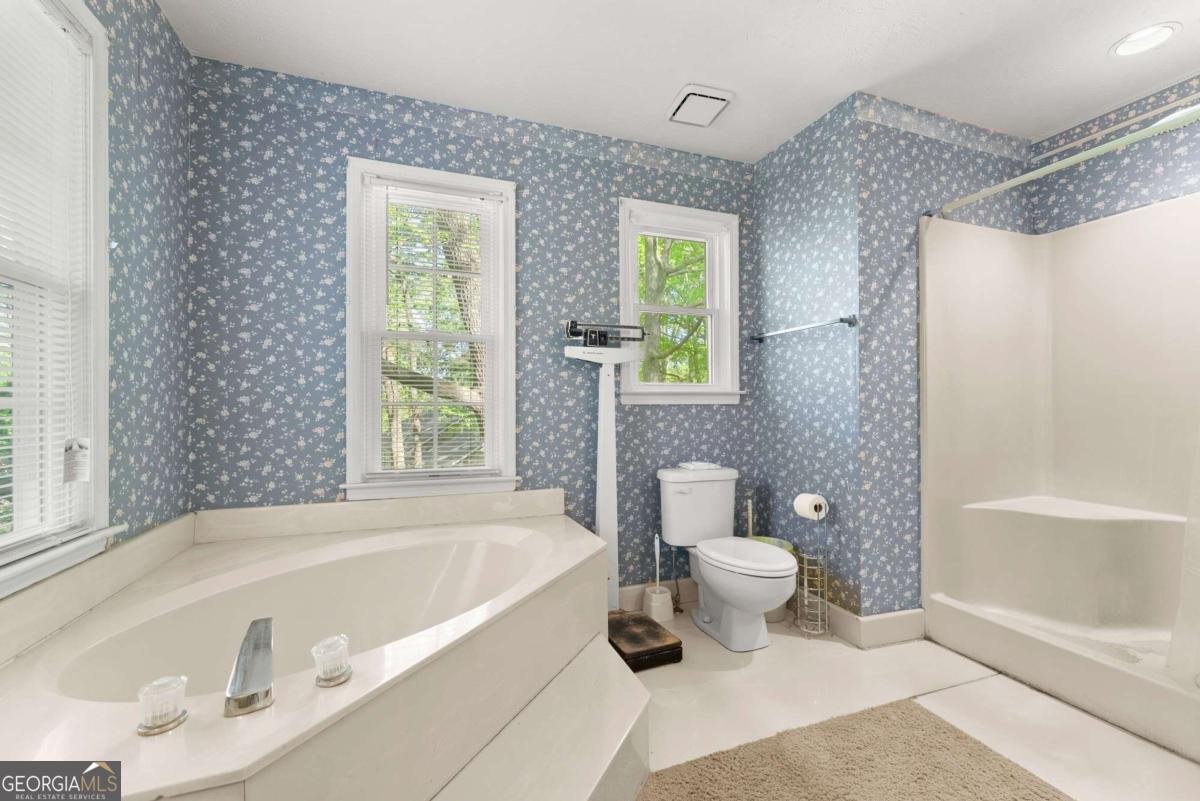 385 Deerwood Drive Suwanee - Photo 22