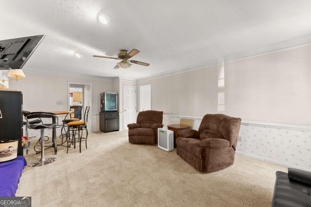 385 Deerwood Drive Suwanee - Photo 9