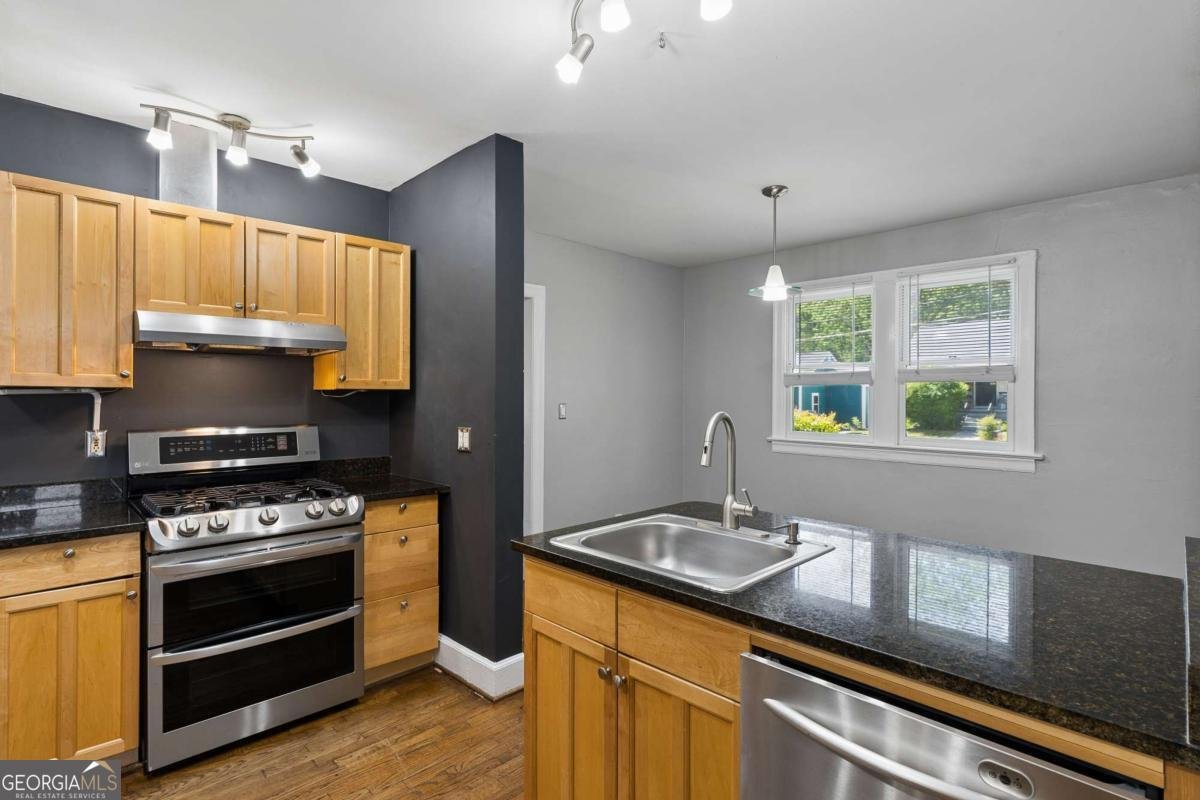 404 Blake Avenue Atlanta - Photo 6