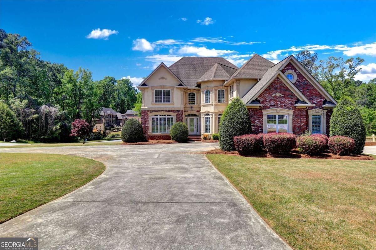 2104 Autumn Chase Drive Stockbridge - Photo 1