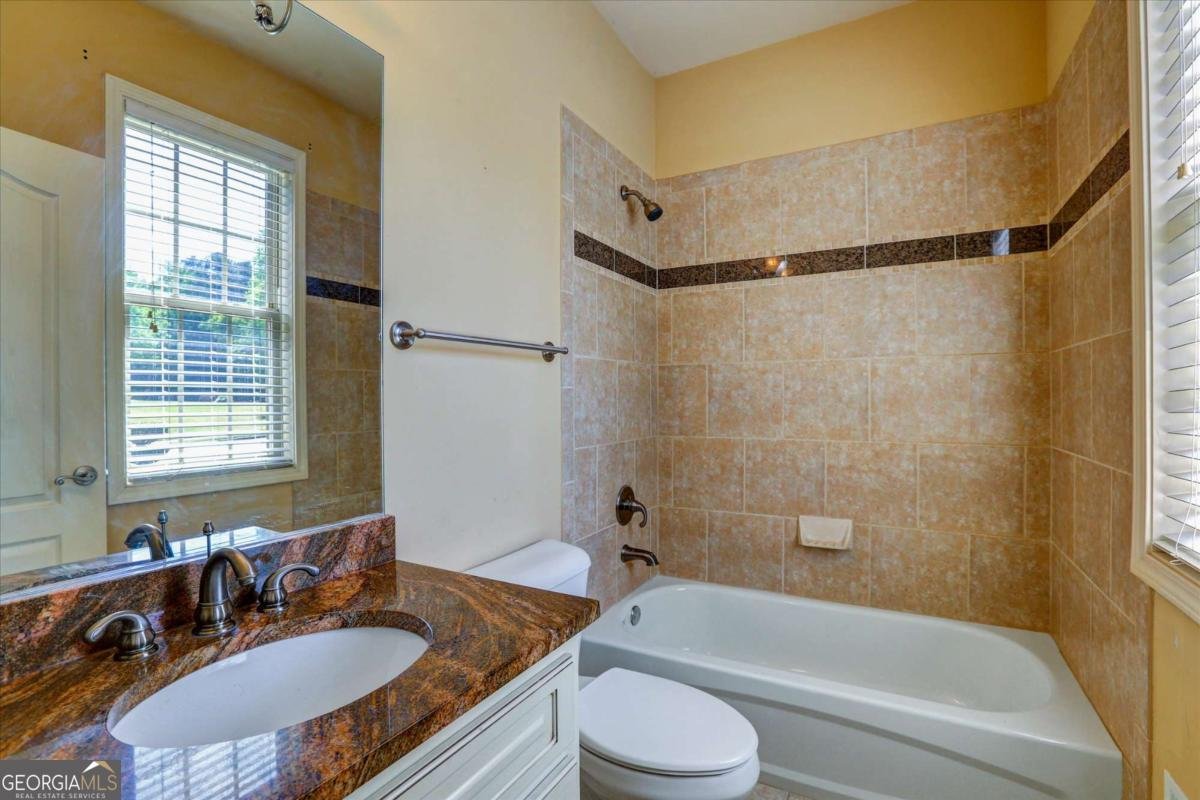 2104 Autumn Chase Drive Stockbridge - Photo 19