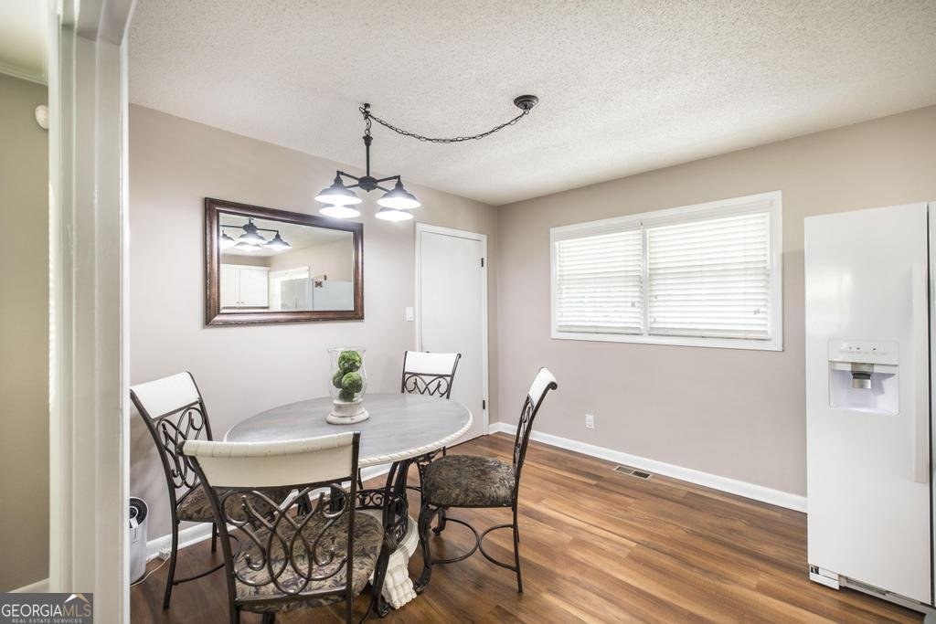 4260 Wood Forest Place Macon - Photo 10