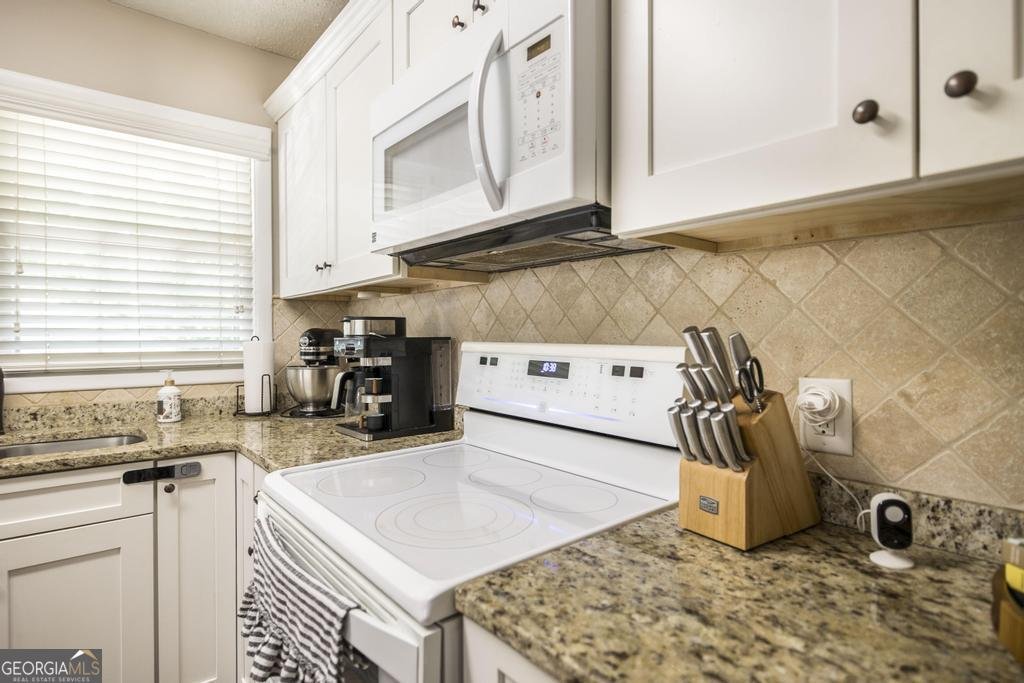 4260 Wood Forest Place Macon - Photo 13