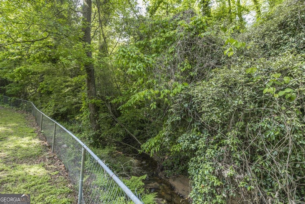 4260 Wood Forest Place Macon - Photo 34