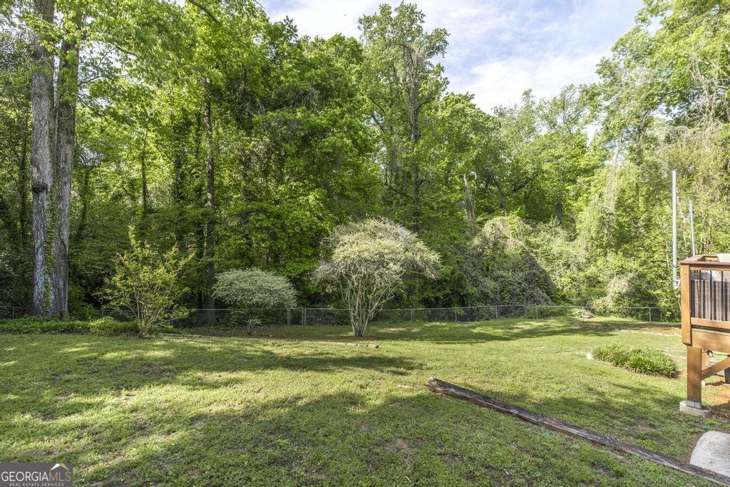 4260 Wood Forest Place Macon - Photo 35