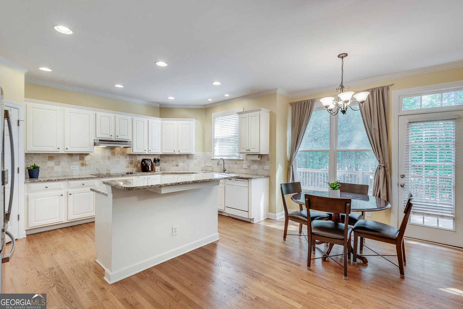 4214 Balmoral Glen Drive Berkeley Lake - Photo 13