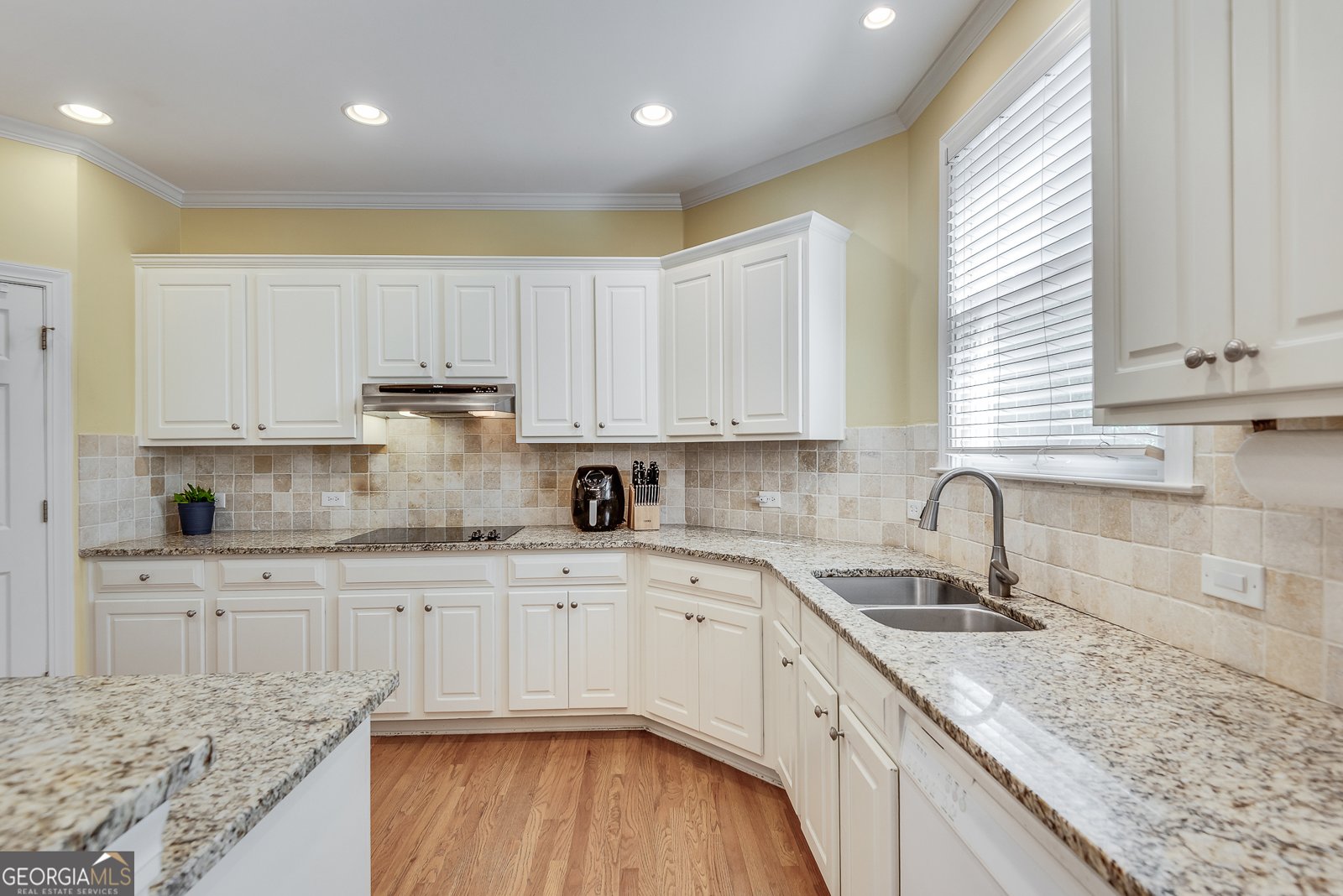 4214 Balmoral Glen Drive Berkeley Lake - Photo 16