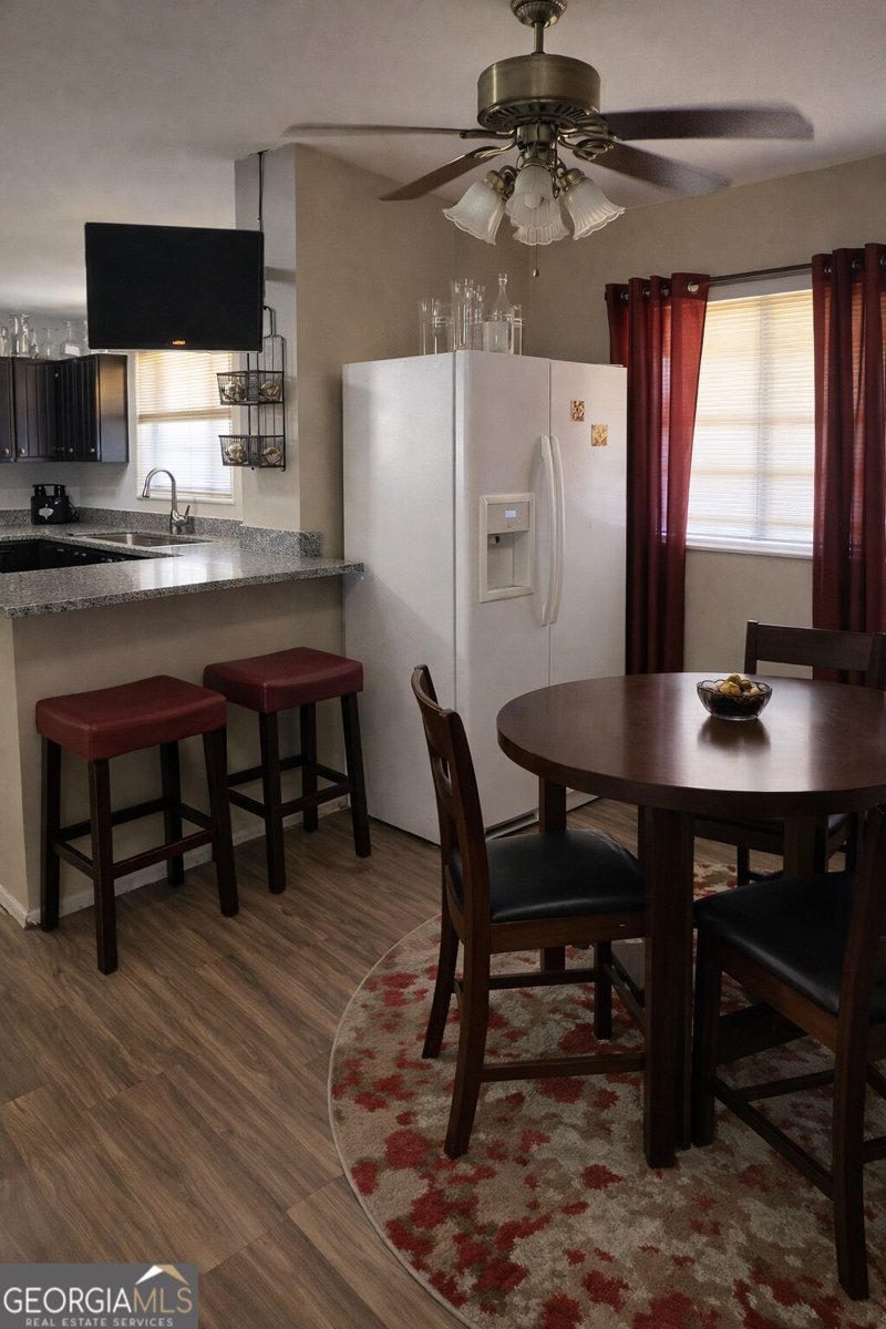 375 Derbyshire Drive Stone Mountain - Photo 7