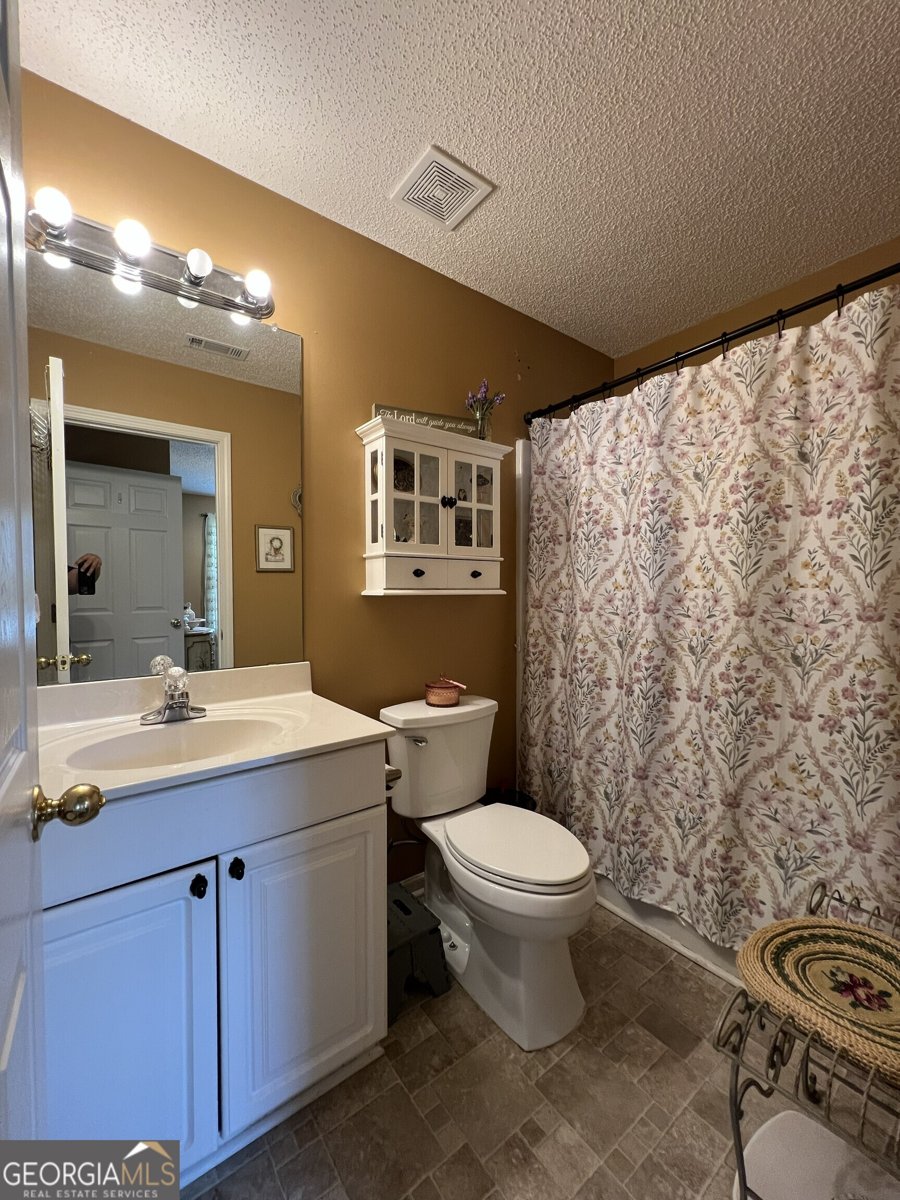 1711 Summerwoods Lane Griffin - Photo 13