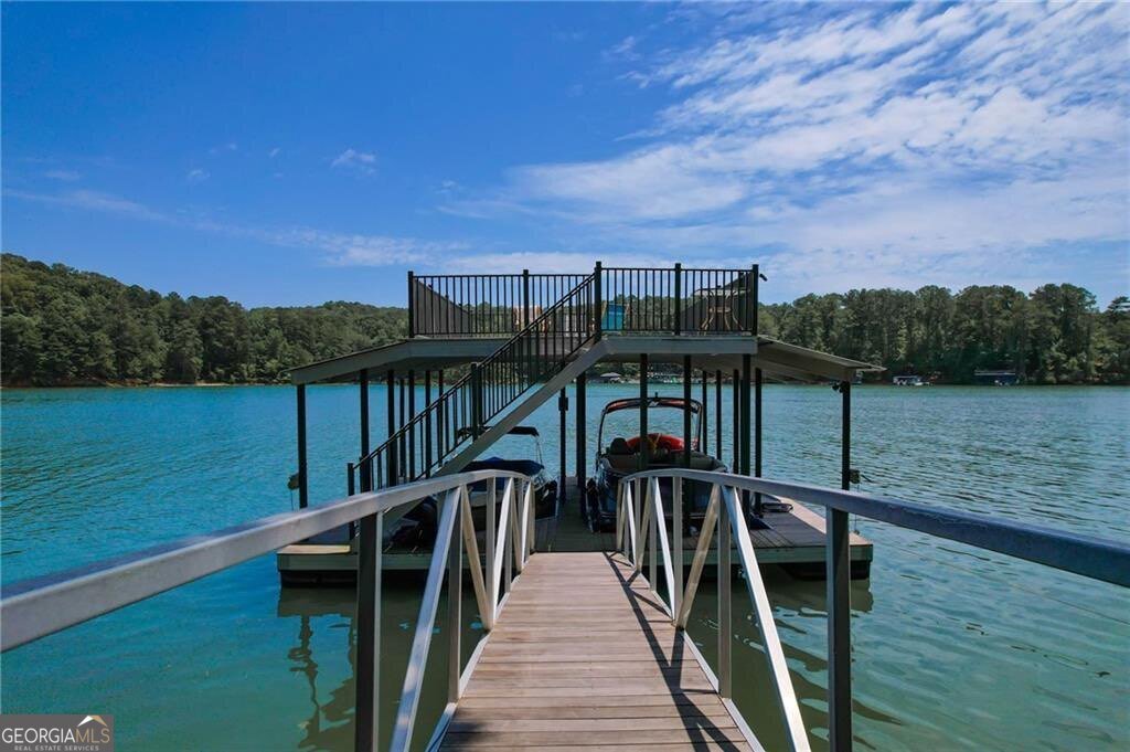 134 Cedar Drive Woodstock - Photo 1