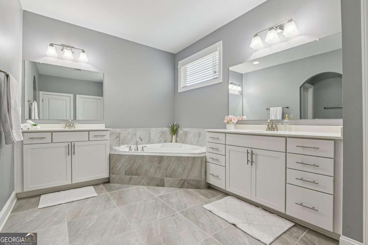 330 La Perla Drive Sugar Hill - Photo 31