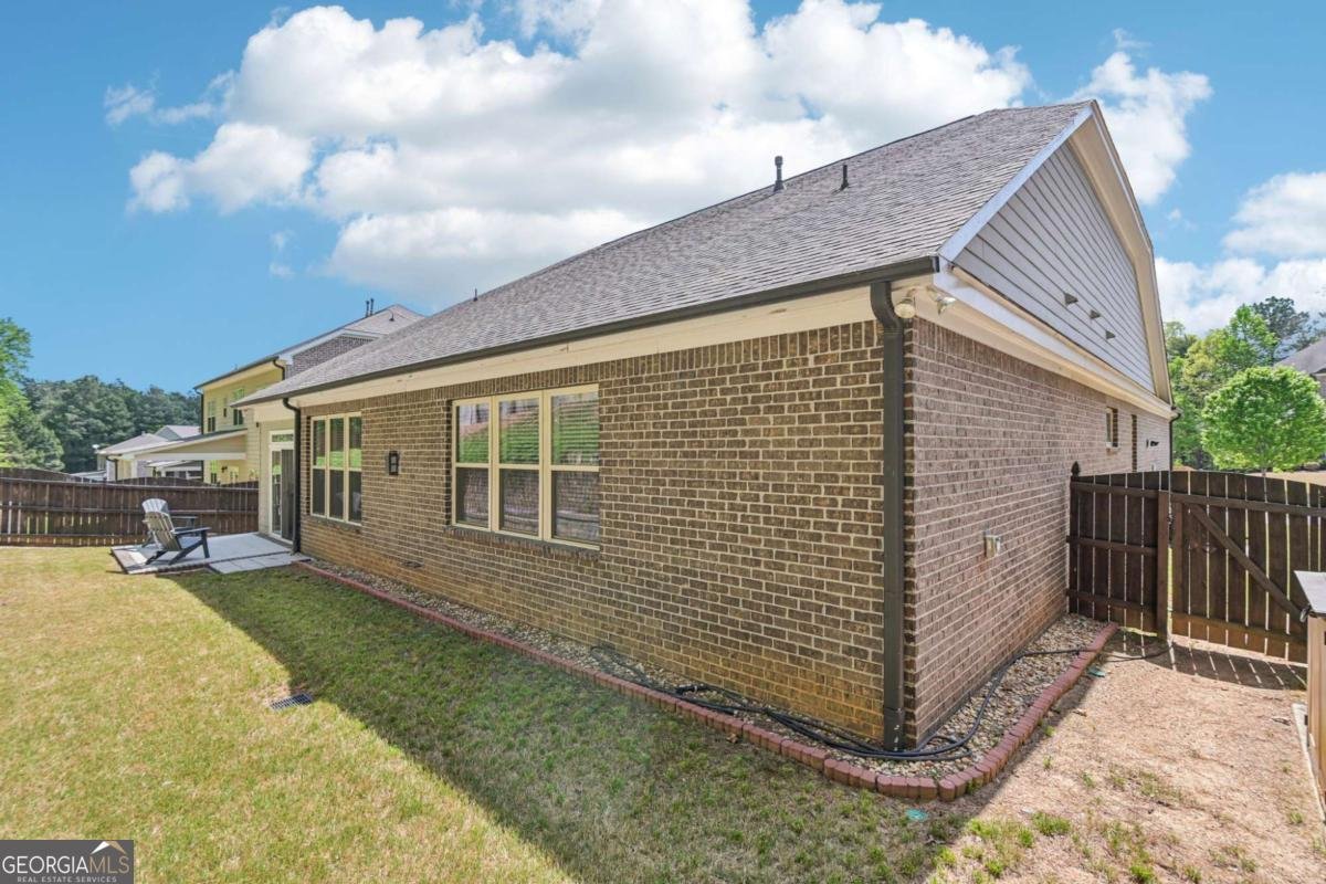 330 La Perla Drive Sugar Hill - Photo 47